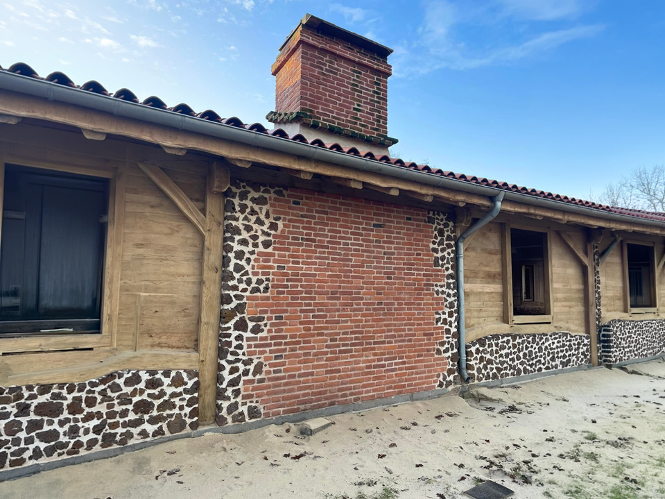 maconnerie Magescq, maconnerie Soustons renovation maison Magescq, renovation maison Soustons, construction maison landaise Magescq, construction maison landaise Soustons, location grue avec chauffeur Magescq, location grue avec chauffeur Soustons, construction maison neuve Magescq, construction maison neuve Soustons